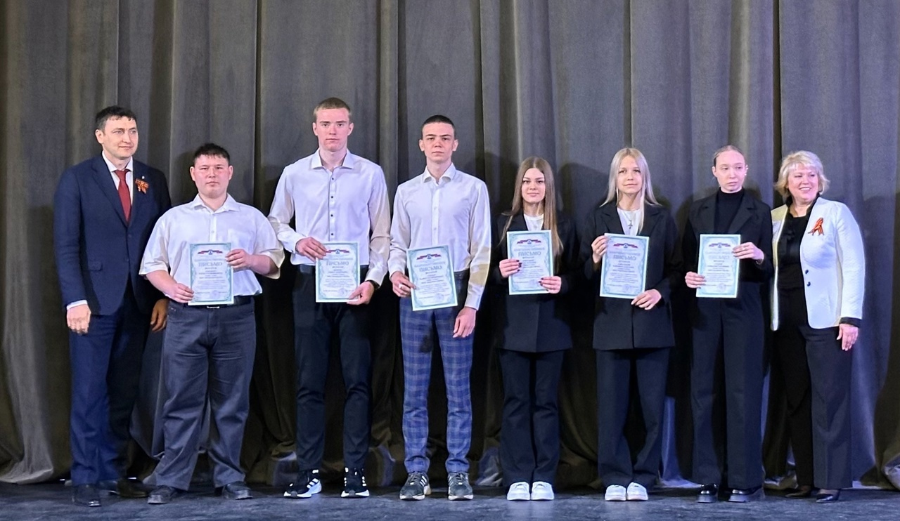 ⭐Выпускники Братского района в драматическом театре.⭐.